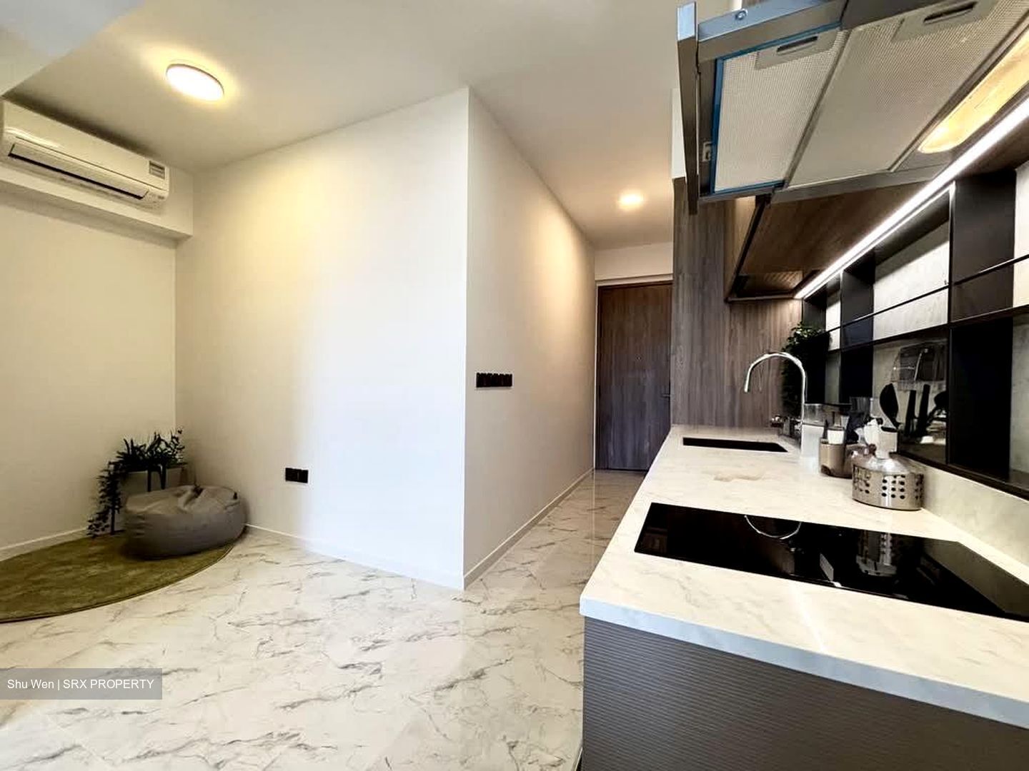 Sceneca Residence (D16), Apartment #557602261